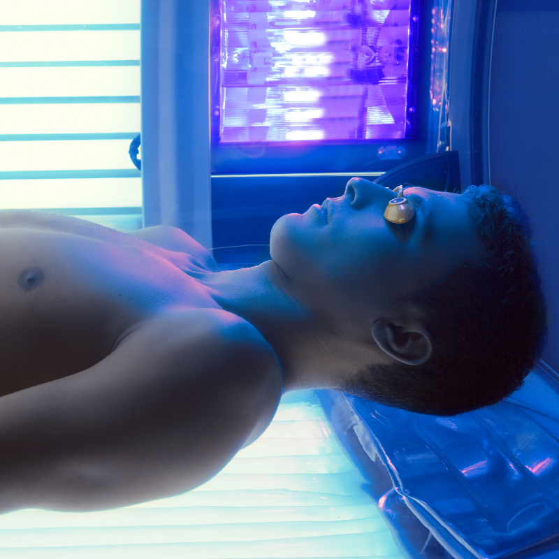 solarium-homme-maison-beaute-institut