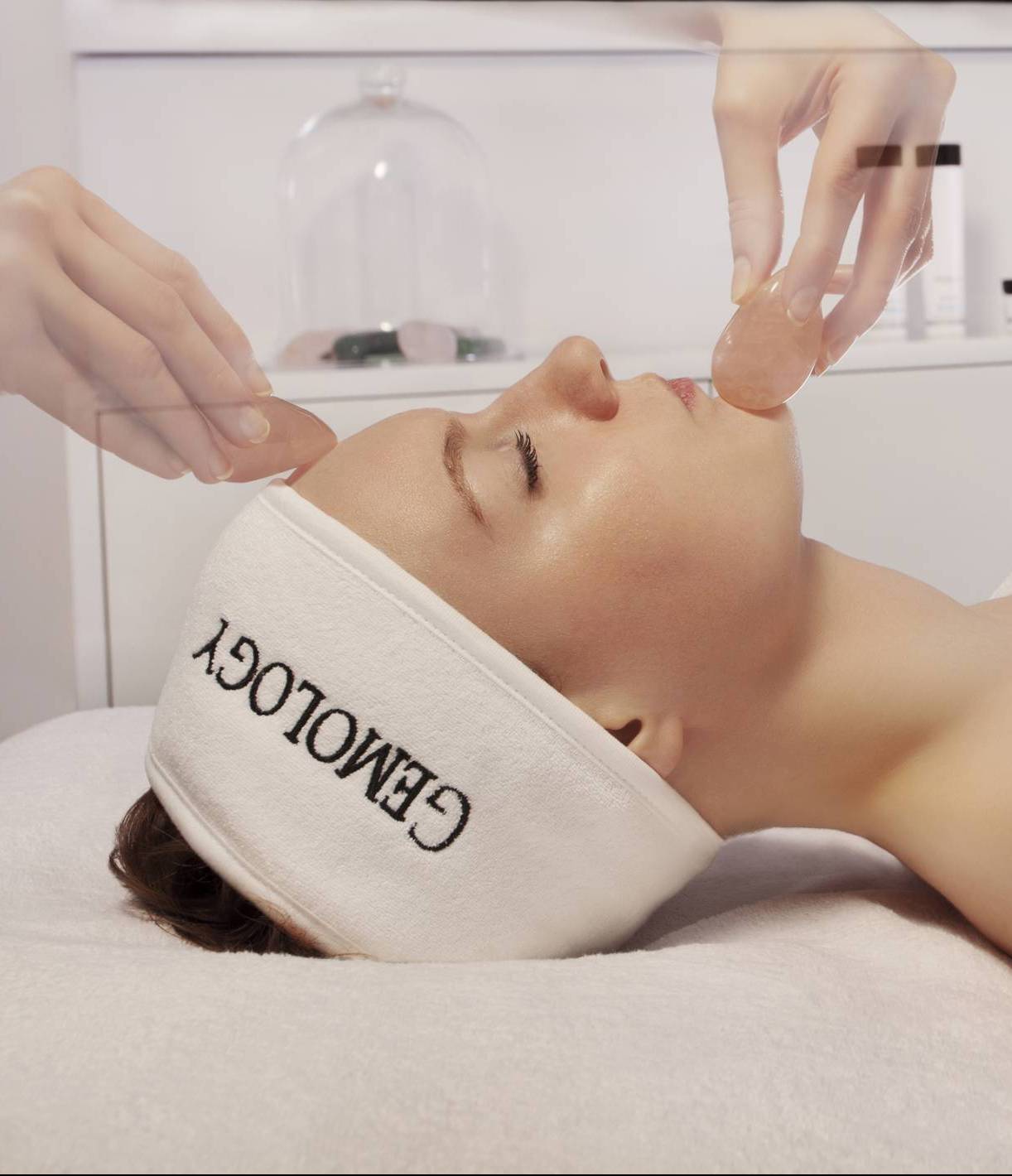 MASSAGE-PIERRE_2019-scaled-e1594568028663